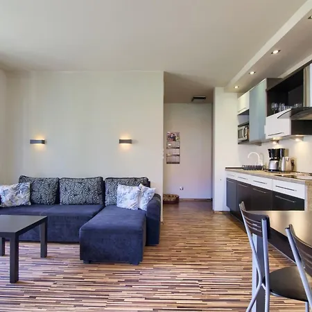 Apartmán In - *