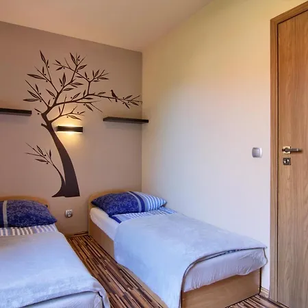 In - * Międzywodzie