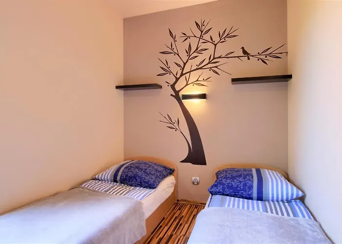 In - * Międzywodzie